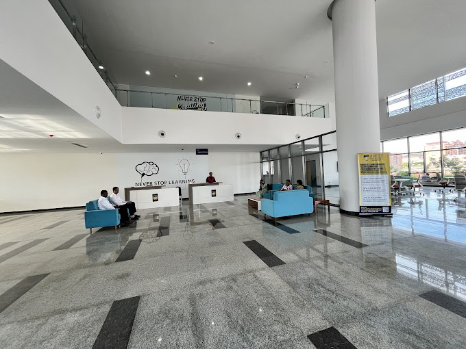 Amity University School of Management gallery image 2