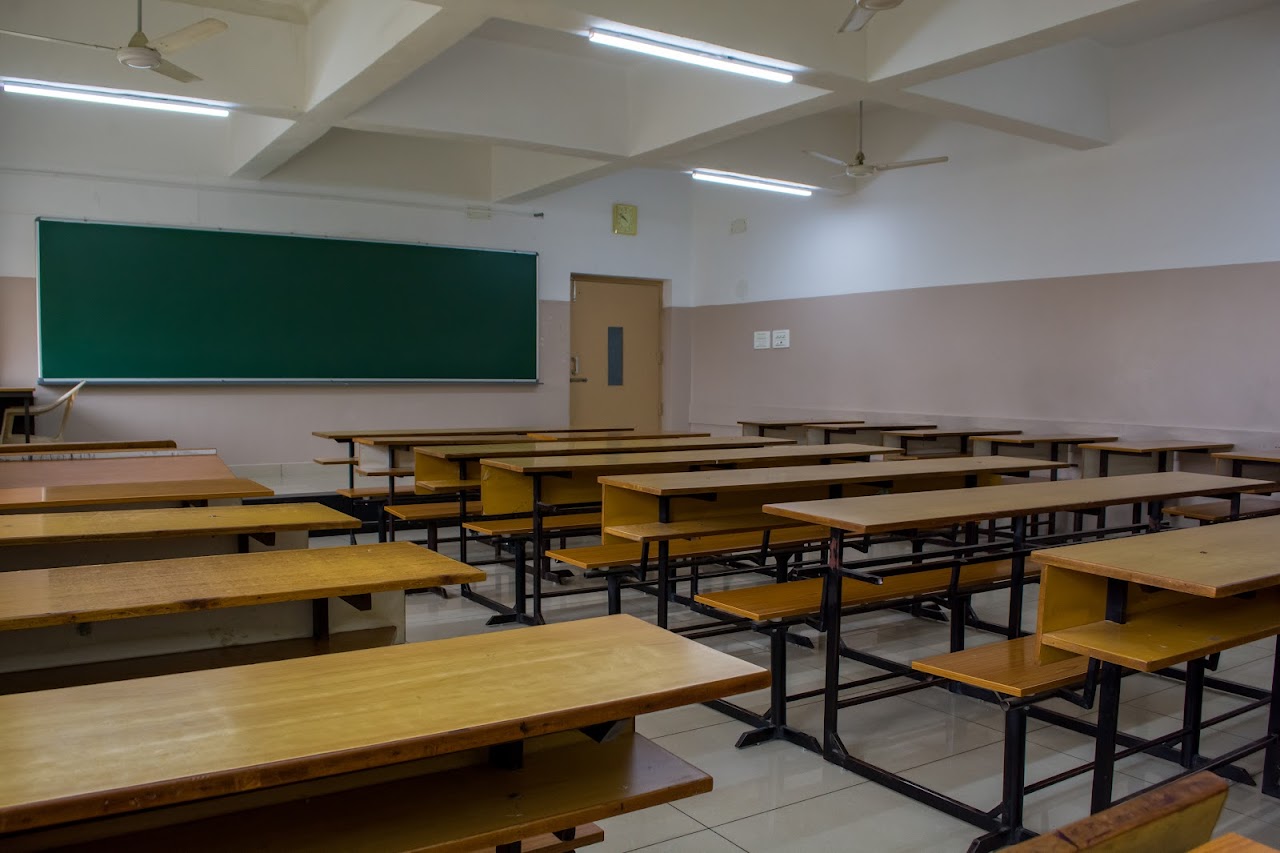 Sri Kumaran Composite PU College gallery image 1