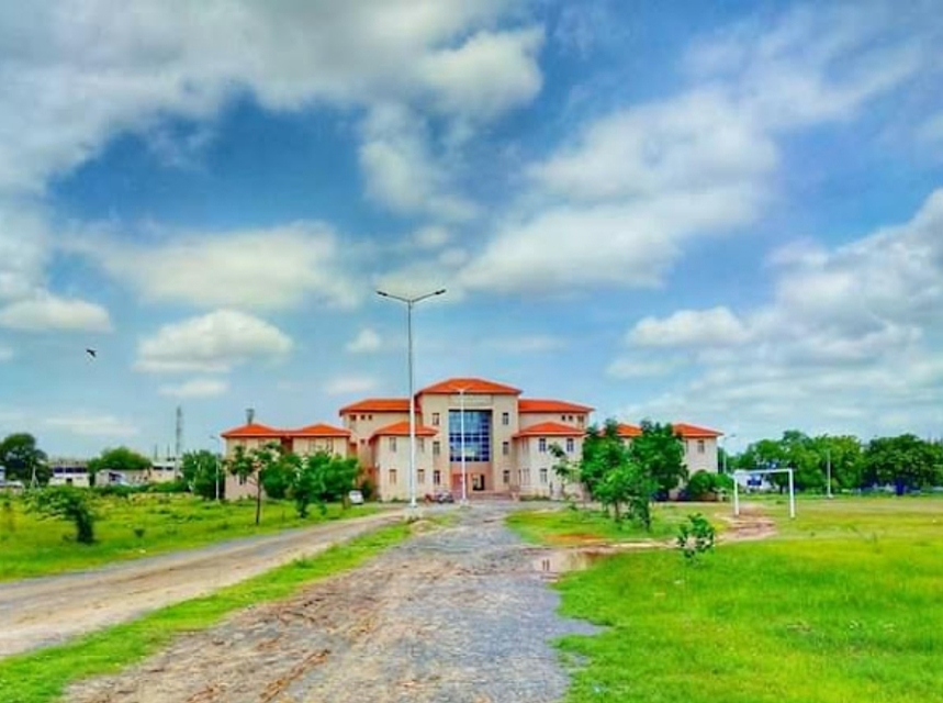 Y.S.R. Engineering College Of Yogi Vemana University gallery image 4